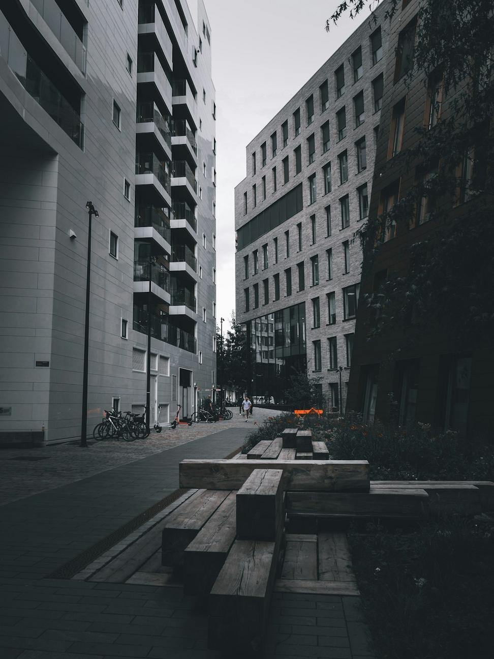 Completed neighborhood